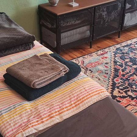 Stylish 2-Room Apartment With Balcony Next To East Side Gallery Berlín Exteriér fotografie