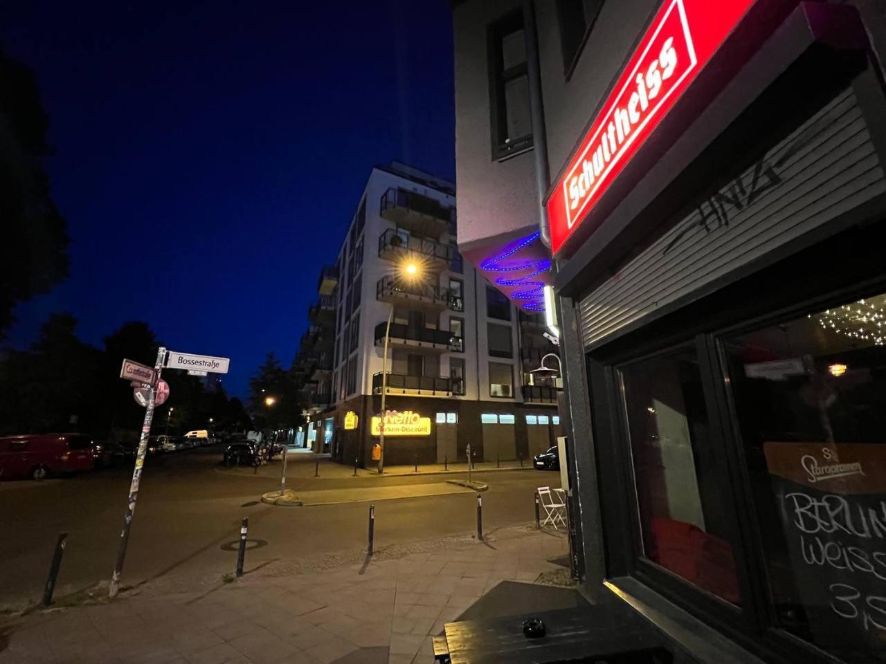 Stylish 2-Room Apartment With Balcony Next To East Side Gallery Berlín Exteriér fotografie