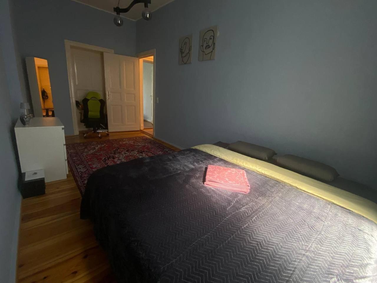 Stylish 2-Room Apartment With Balcony Next To East Side Gallery Berlín Exteriér fotografie